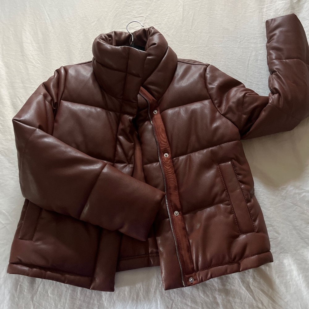 Abercrombie & Fitch Vegan Leather Mini Puffer Brown Quilted Winter Jacket Fall